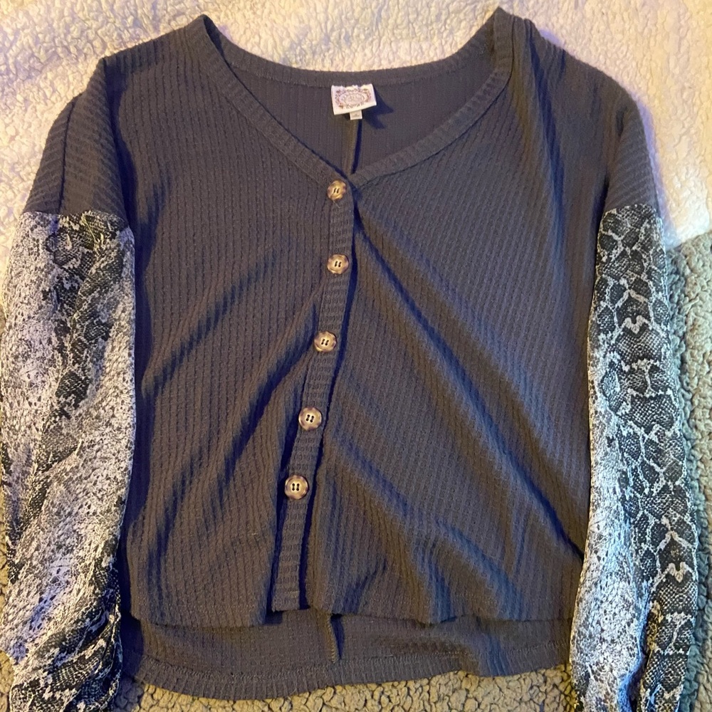Not sure of brand, size small, gray